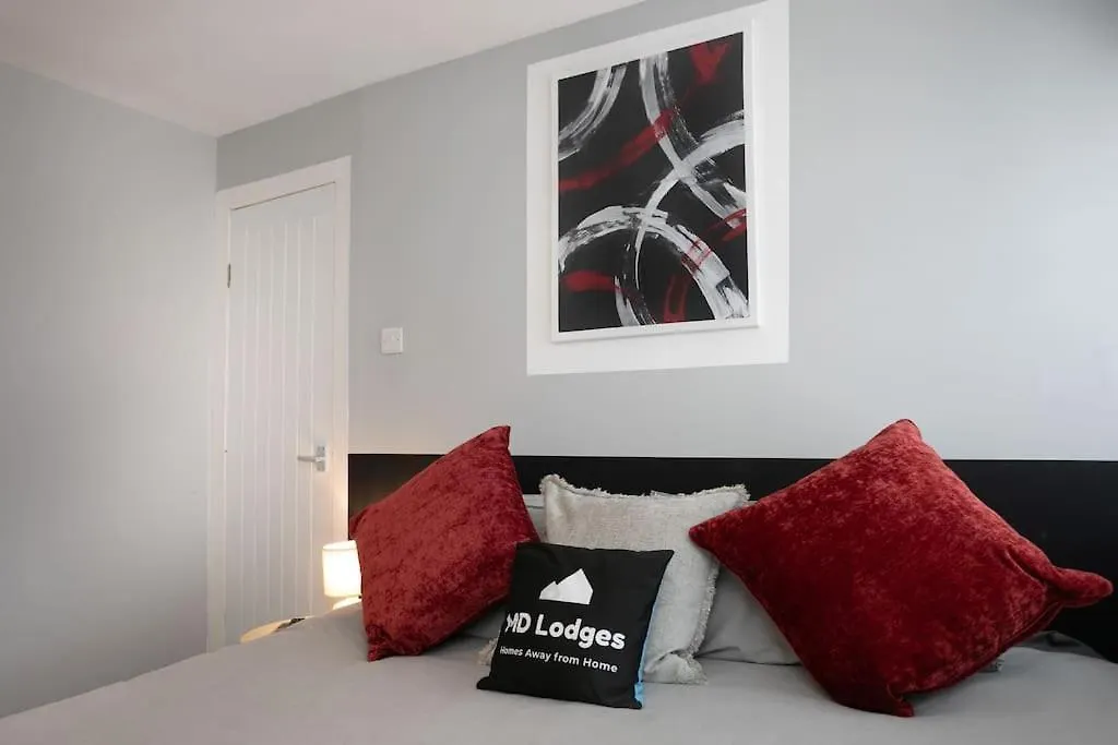 Holiday home *Contractors, Holidays, Races, 25% Off Long Stays* Cheltenham