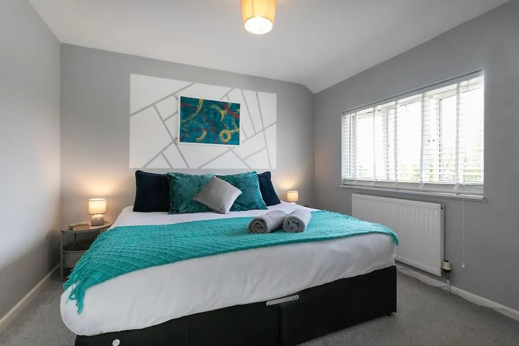 *Contractors, Holidays, Races, 25% Off Long Stays* Cheltenham Holiday home