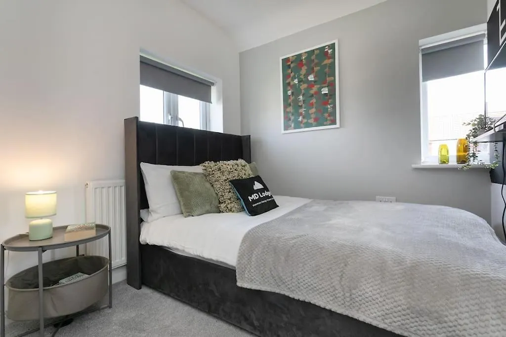 Holiday home *Contractors, Holidays, Races, 25% Off Long Stays* Cheltenham
